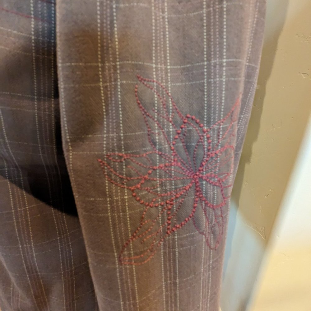 Embroidered Jacket from Mountain Hardwear - Picture 9 of 17